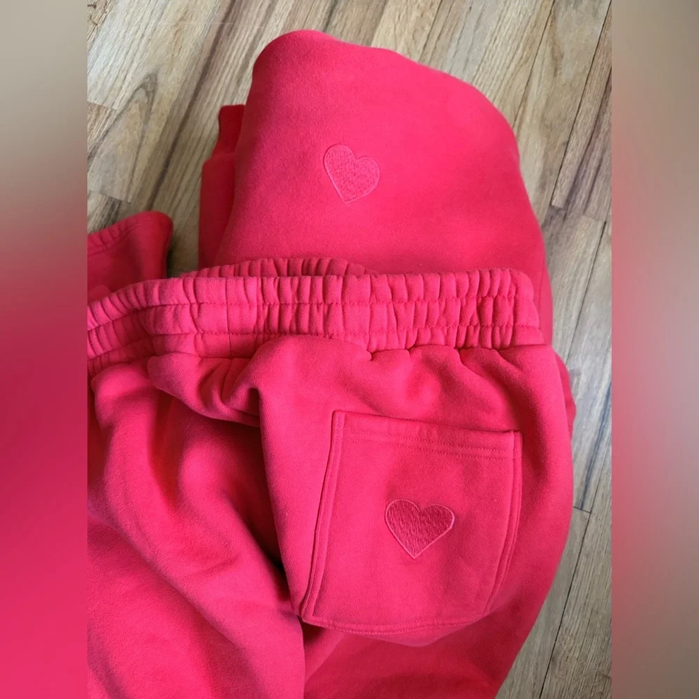 Comfrt LOVE Set in Crimson XL - Picture 7 of 13